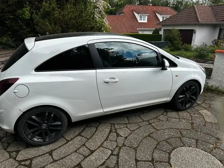 Opel Corsa D