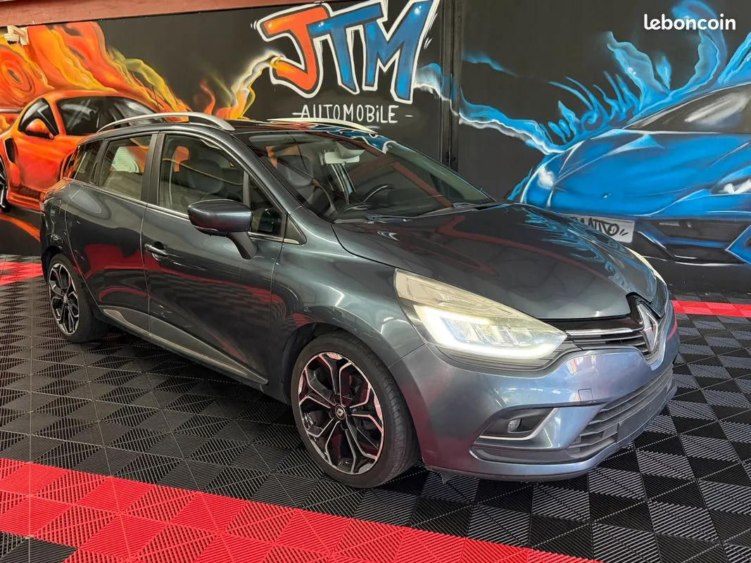 Renault Clio 2017 photo 2