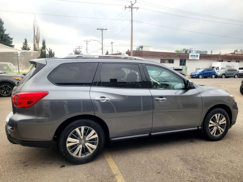 Nissan Pathfinder 2018 photo 4