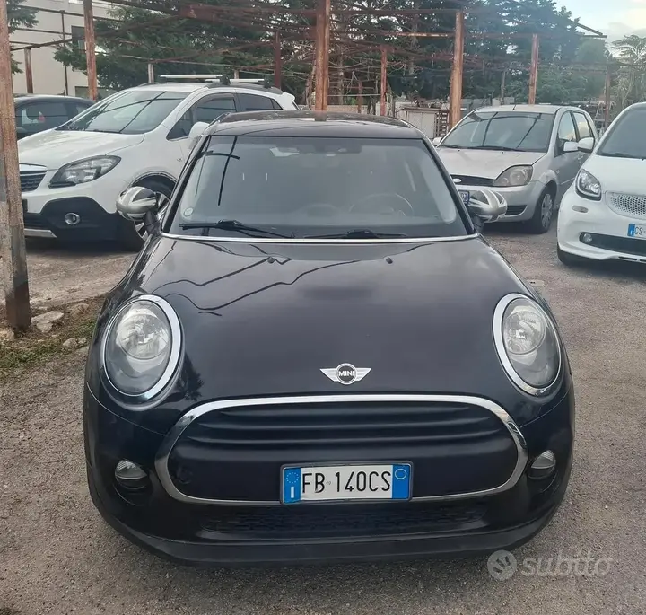 Mini One 2016 photo 2