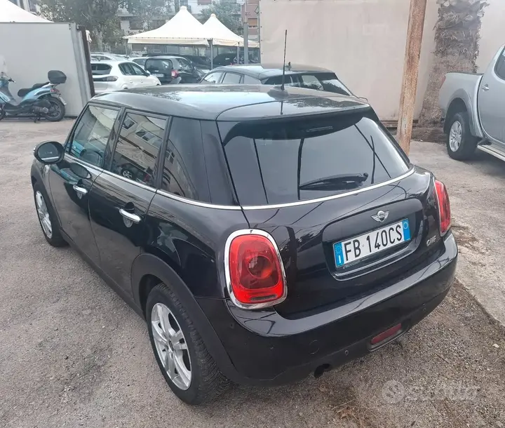Mini One 2016 photo 5