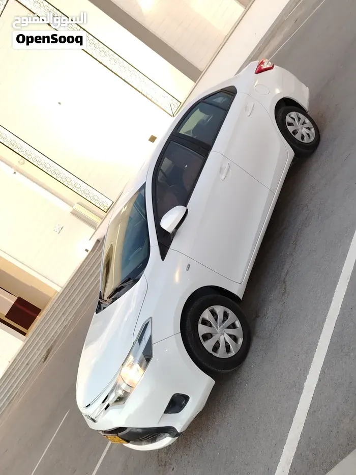 Toyota Yaris 2017 photo 3