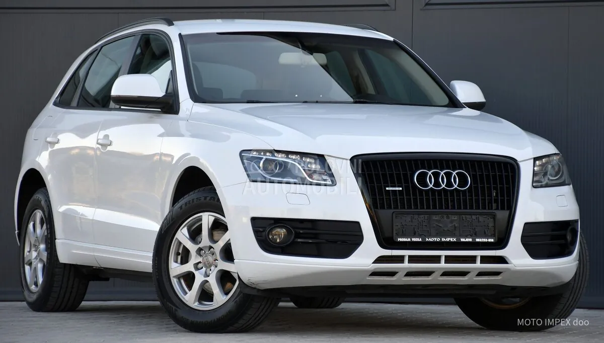 Audi Q5 2010 photo 2