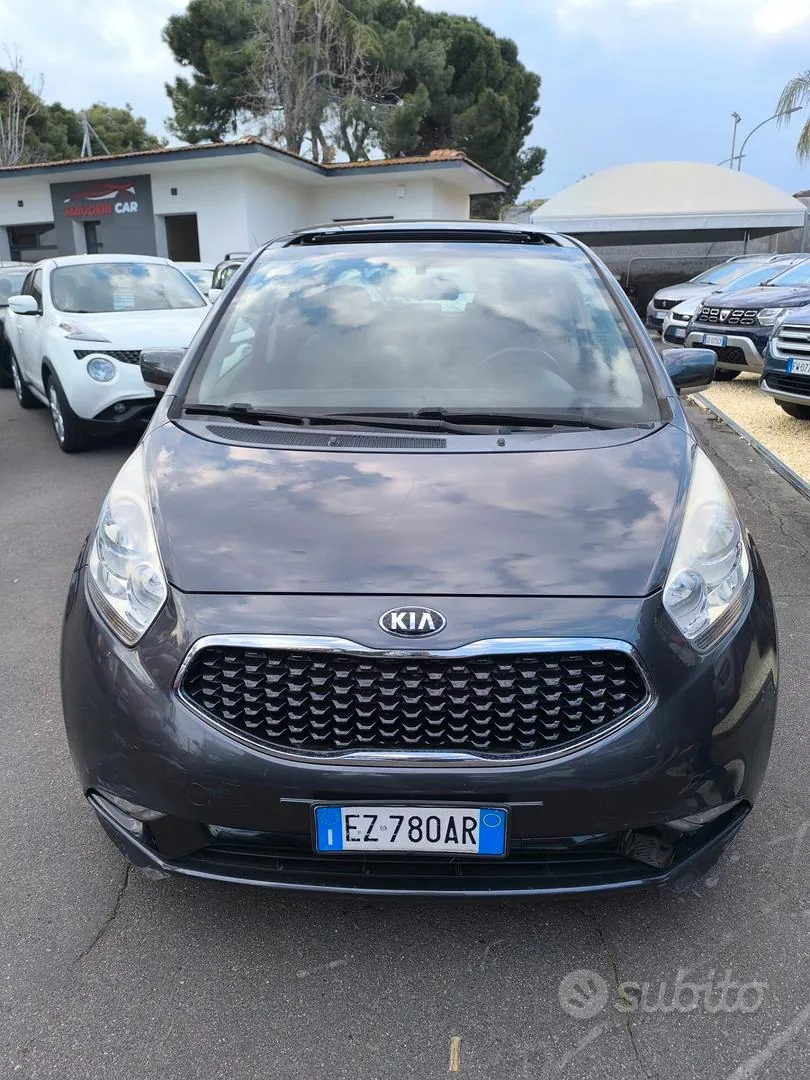 Kia Venga 2015 photo 4