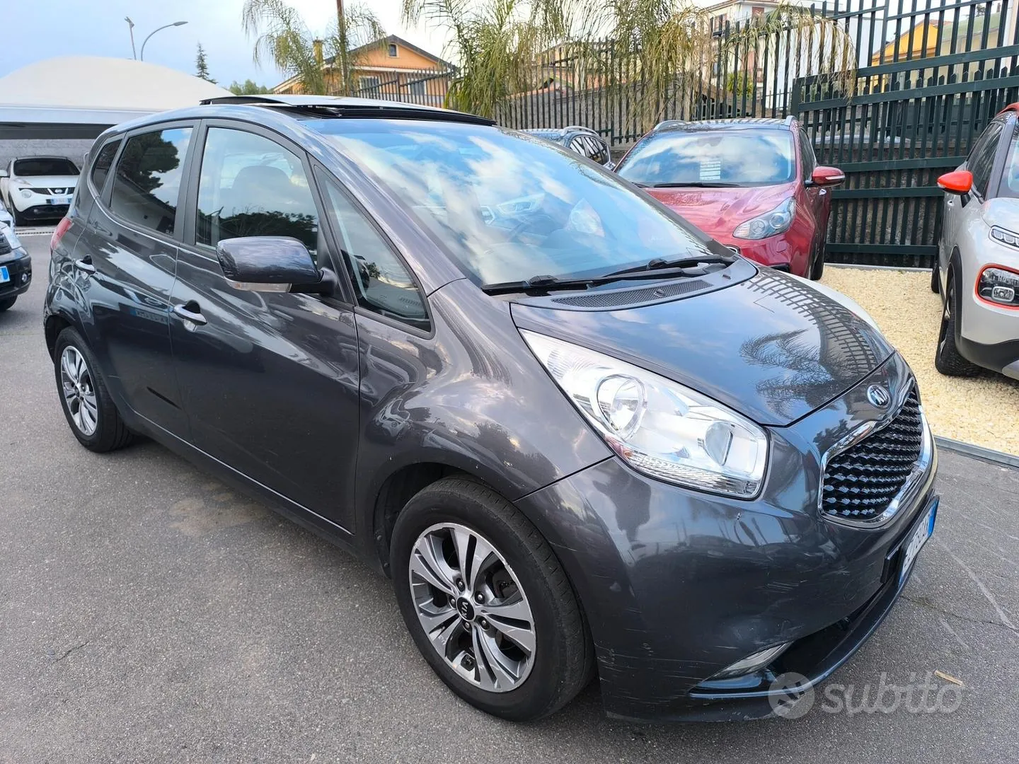 Kia Venga 2015 photo 2