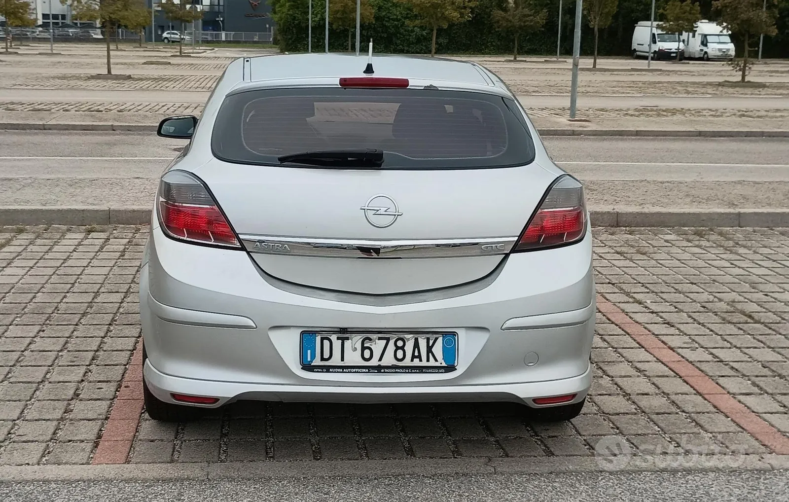 Opel Astra 2008 photo 4