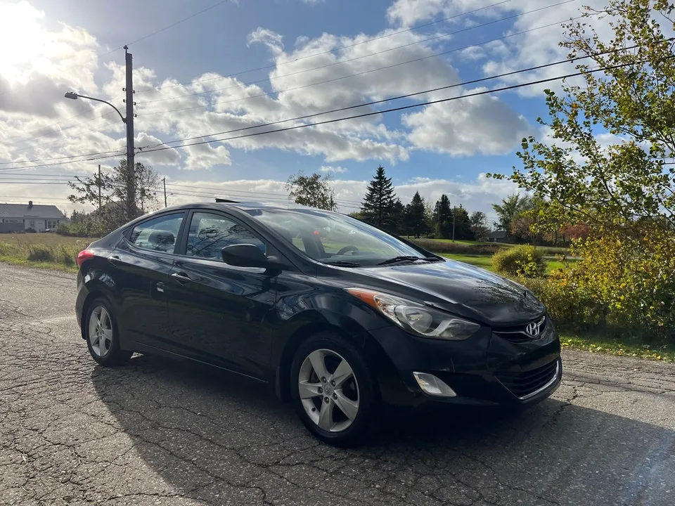 Hyundai Elantra 2012 photo 2