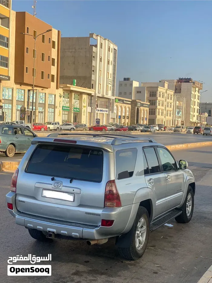 Toyota 4Runner 2005 photo 2