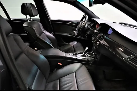 BMW 520D 2009 photo 4