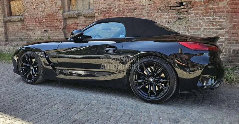 BMW Z4 2021 photo 2