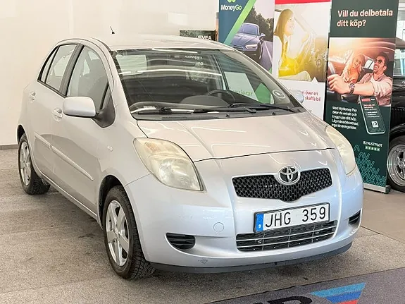 Toyota Yaris 2006 photo 4