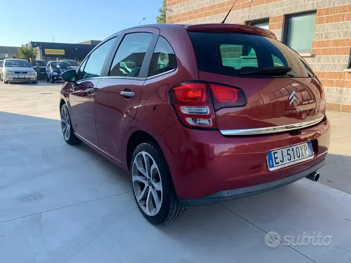 Citroen C3 2011 photo 3