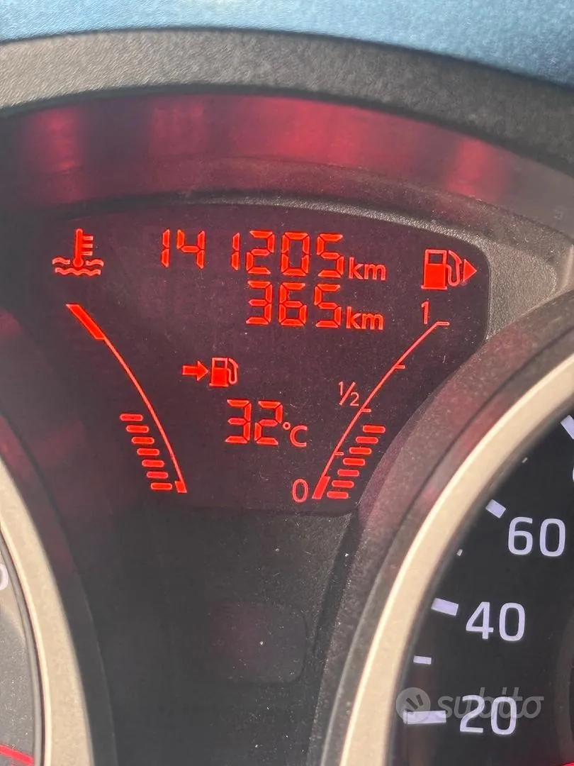 Nissan Juke 2018 photo 5