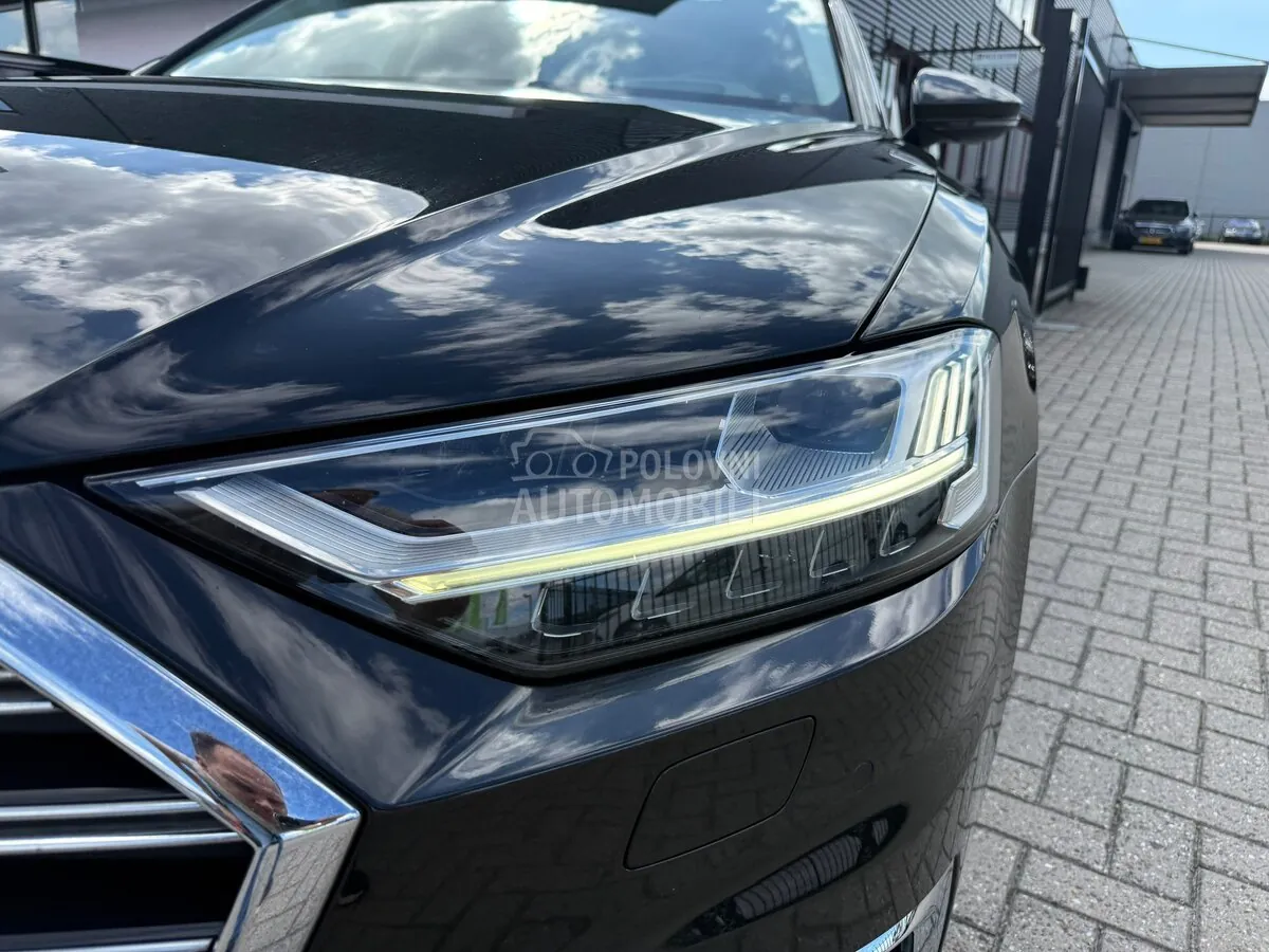 Audi A8 2018 photo 5