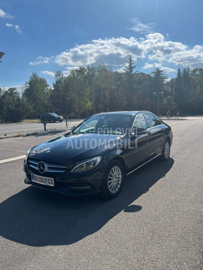 Mercedes-Benz C180 2014 photo 4