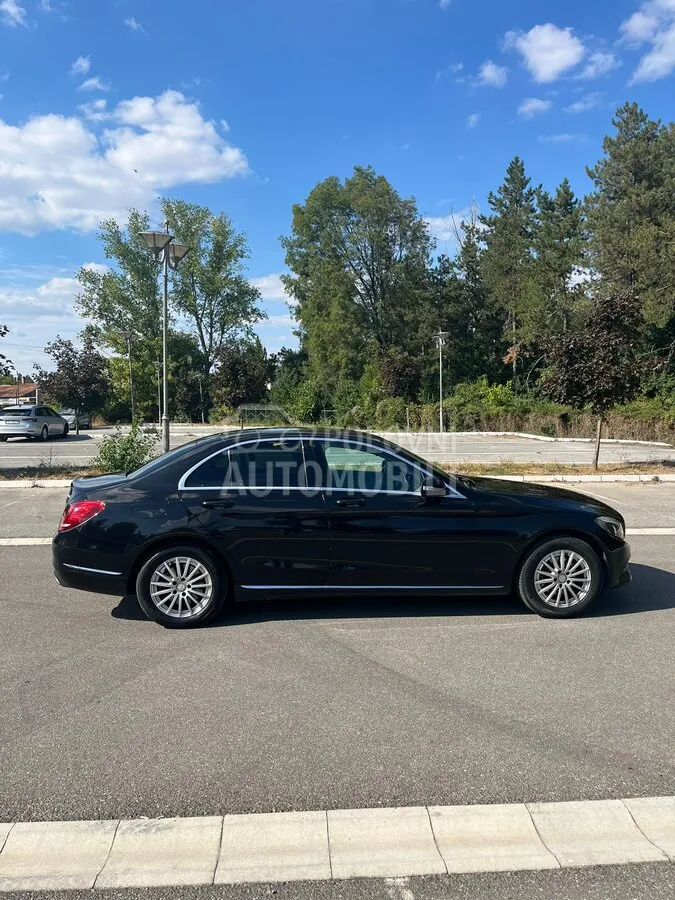 Mercedes-Benz C 180