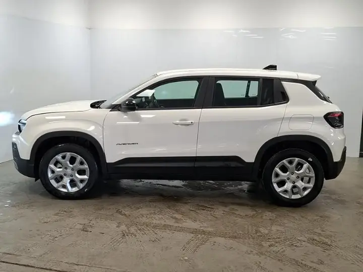 Jeep Avenger 2026 photo 4