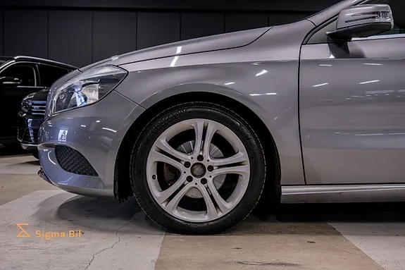 Mercedes-Benz A180 2013 photo 5