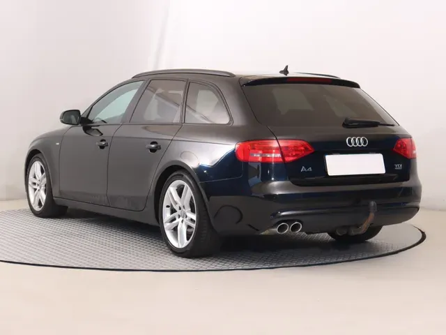 Audi A4 Avant 2014 photo 3
