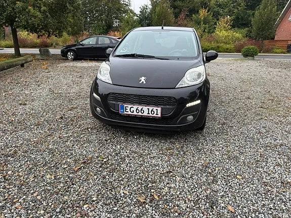 Peugeot 107 2013 photo 4