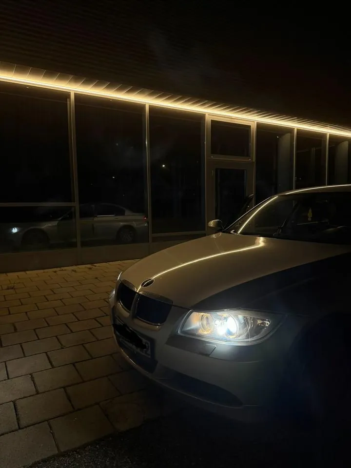 BMW E90