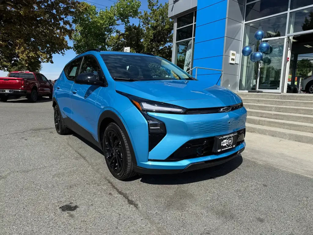 Chevrolet Bolt 2027 photo 2