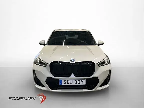 BMW Ix1 2023 photo 3