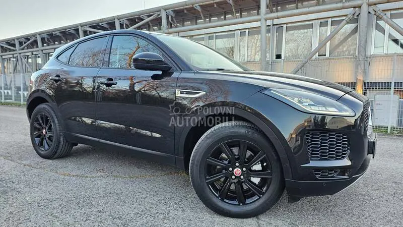 Jaguar E-Pace 2018 photo 3