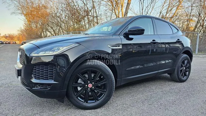 Jaguar E-Pace 2018 photo 2