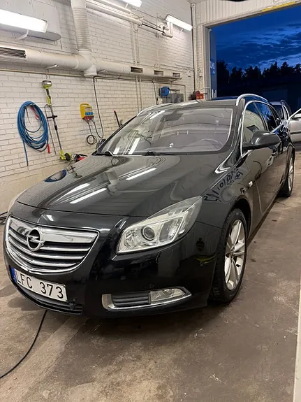 Opel Insignia 2011 photo 2