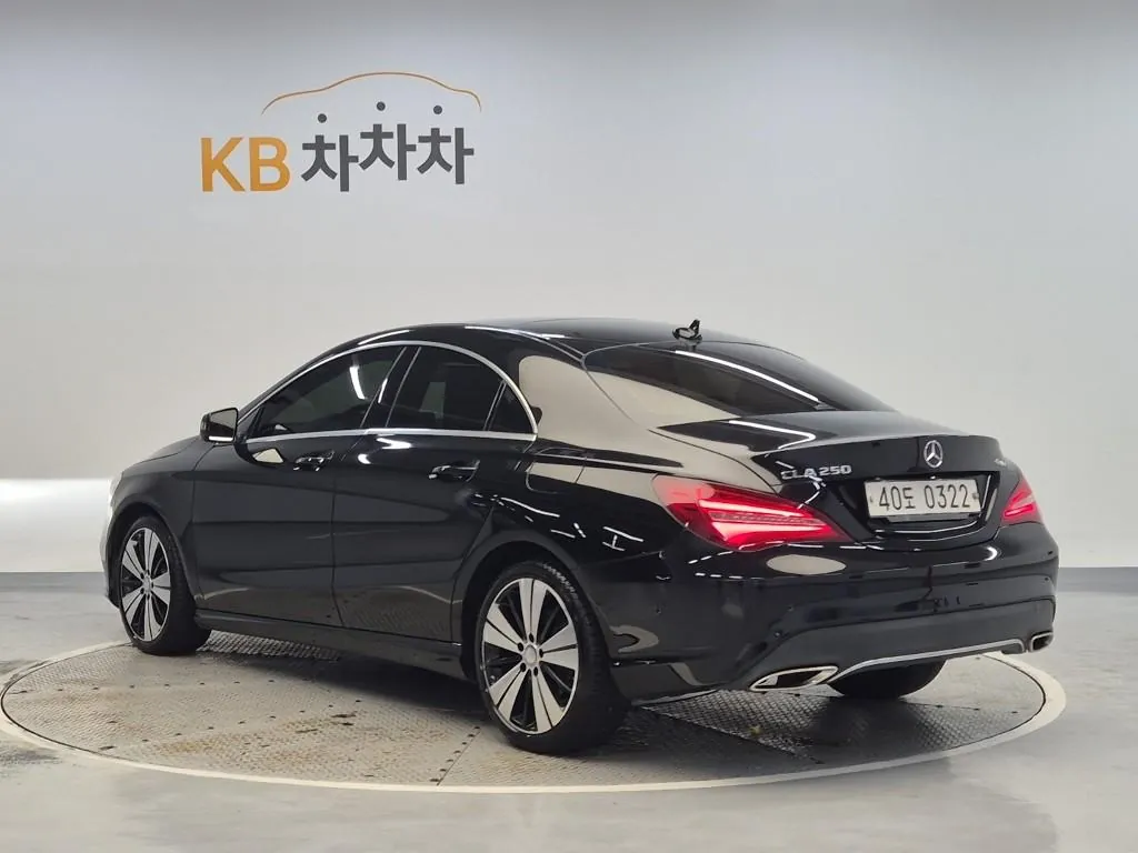 Mercedes-Benz Cla 2017 photo 2