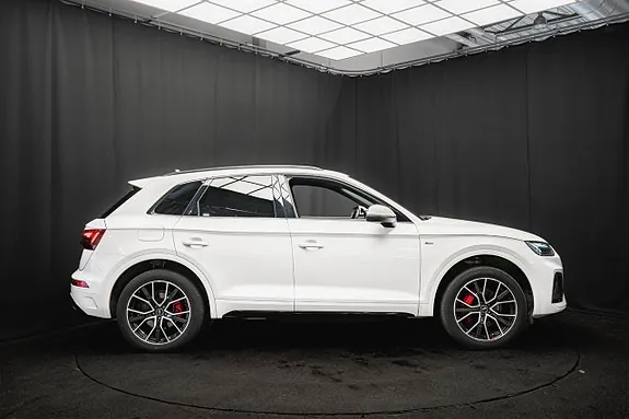 Audi Q5 2023 photo 5