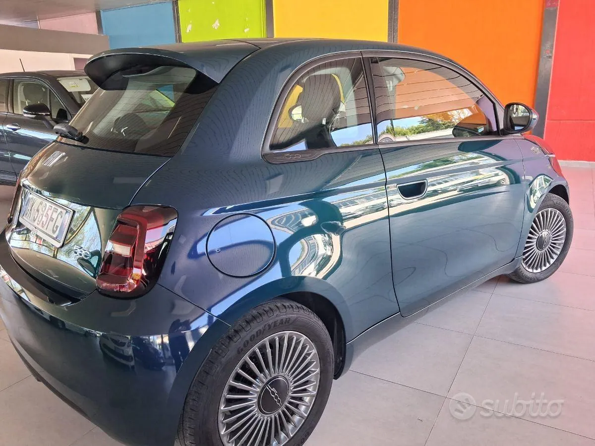 Fiat 500 E 2022 photo 4