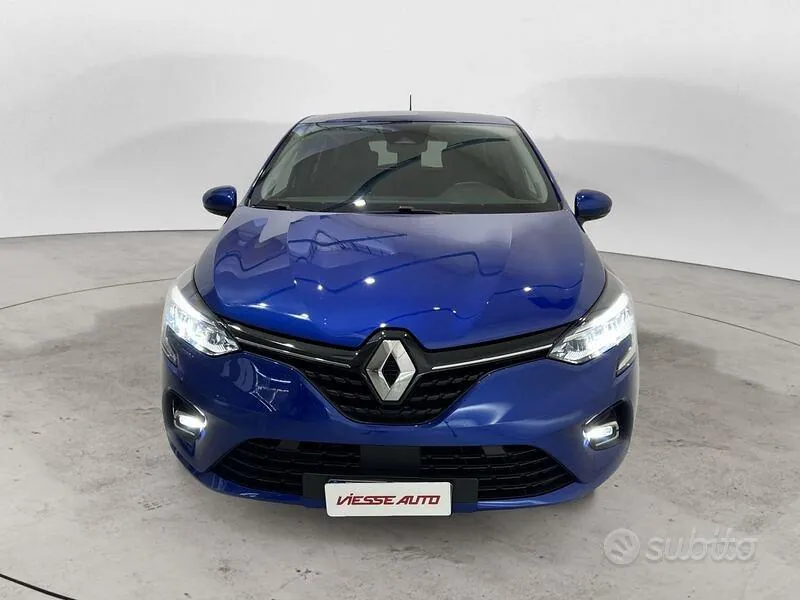 Renault Clio 2021 photo 2