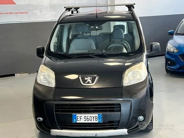 Peugeot Bipper 2011 photo 2