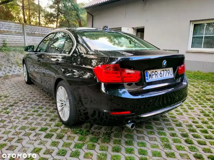 BMW 3 Series 2012 photo 5