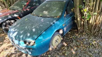 Mazda 323