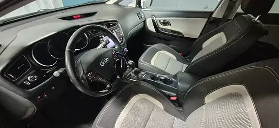 Kia Ceed 2015 photo 2