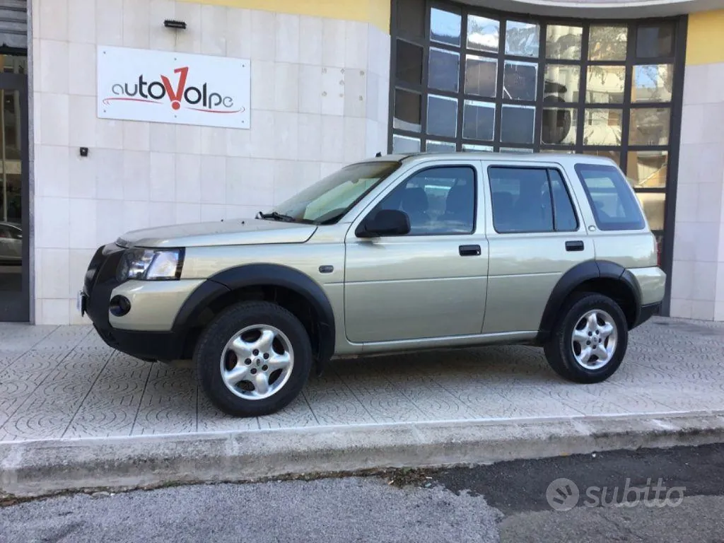 Land Rover Freelander 2006 photo 2
