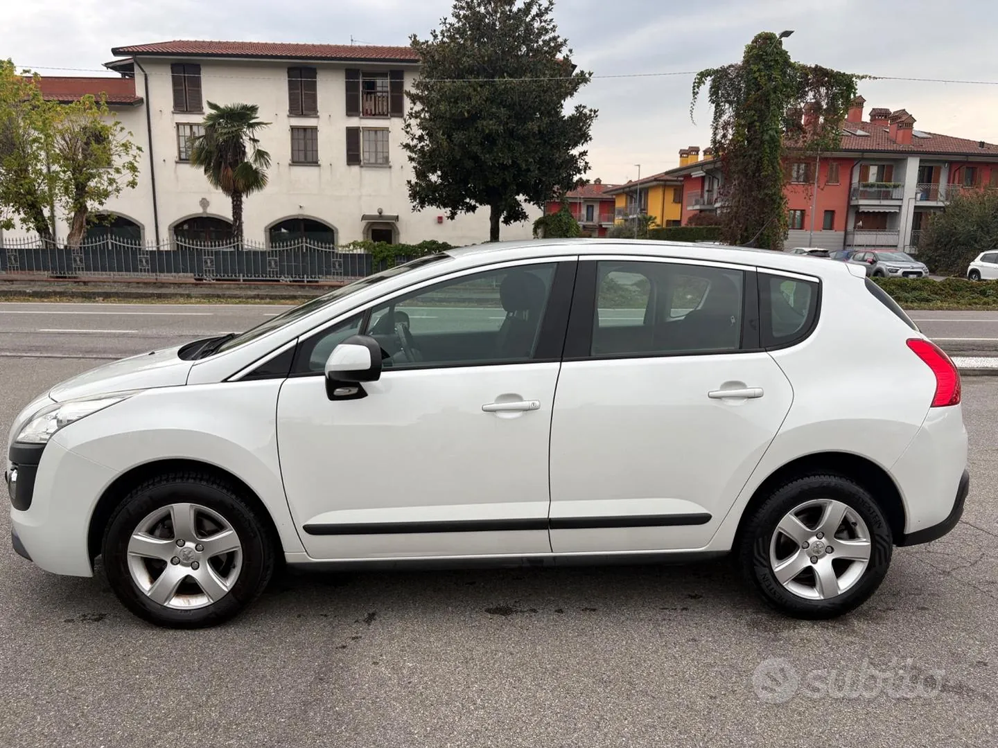Peugeot 3008 2011 photo 3