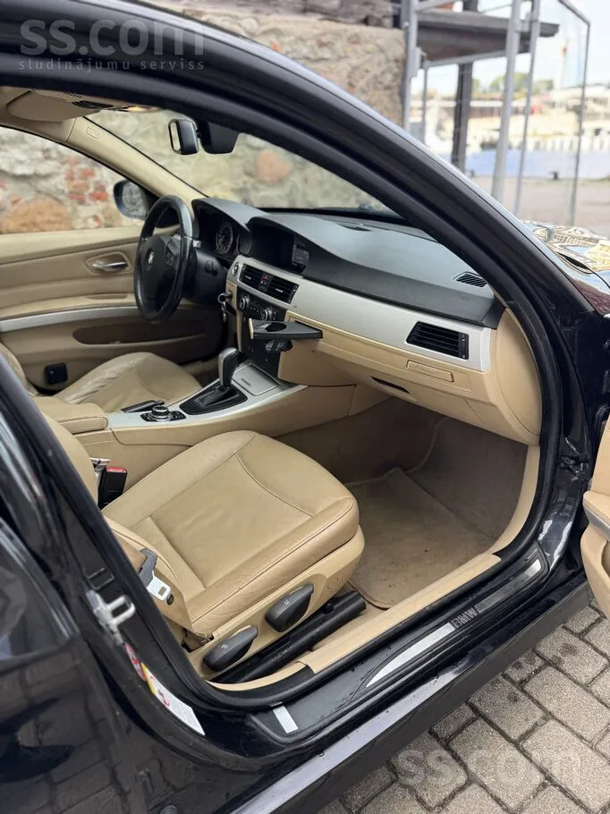 BMW 320D 2008 photo 5