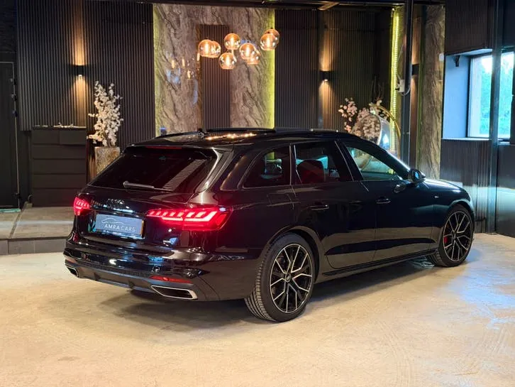 Audi A4 2021 photo 2