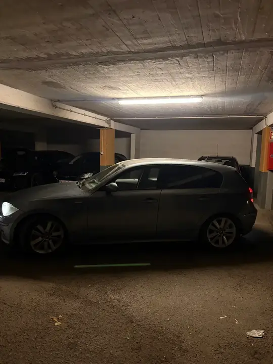 BMW 1 Series 2004 photo 2