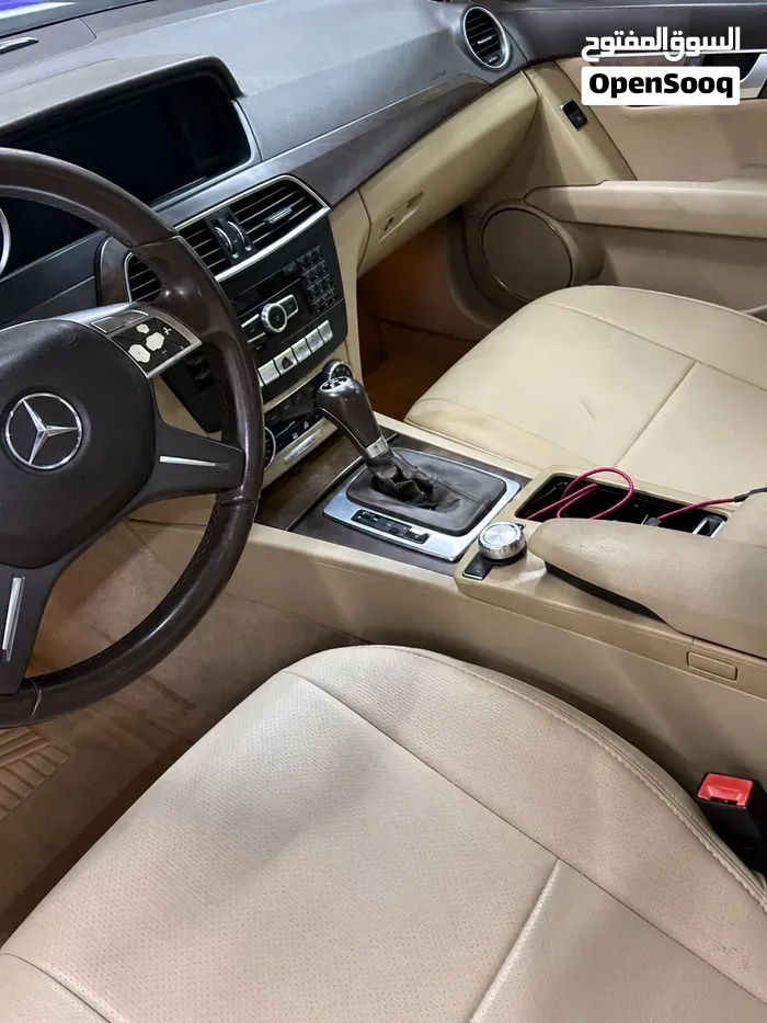 Mercedes-Benz C-Class 2013 photo 3