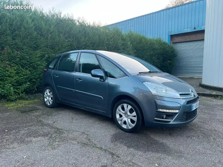 Citroen C4 Picasso 2012 photo 3