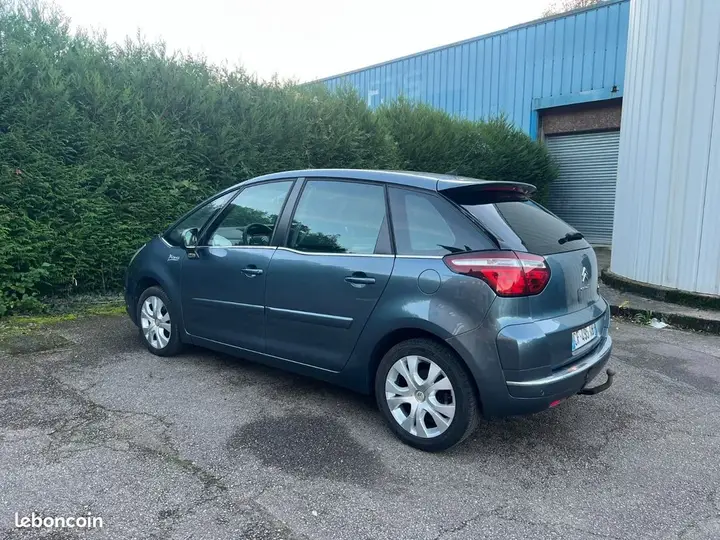 Citroen C4 Picasso 2012 photo 4