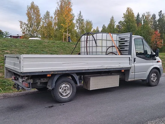 Ford Transit 2010 photo 3