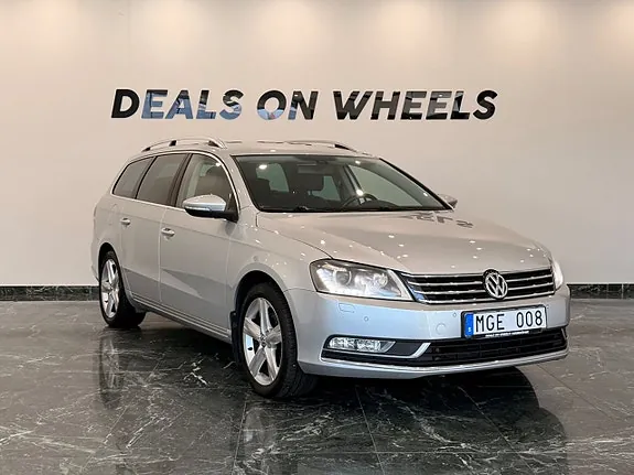 Volkswagen Passat 2012 photo 3