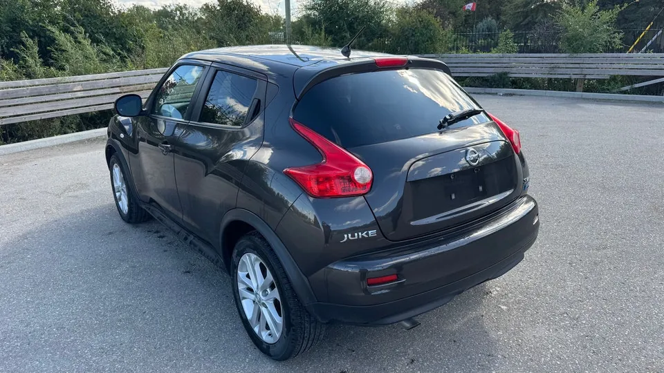 Nissan Juke 2012 photo 3