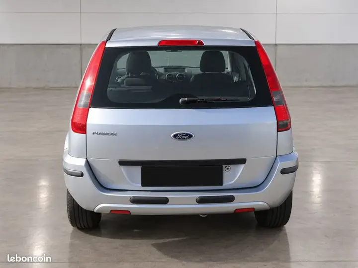 Ford Fusion 2005 photo 5